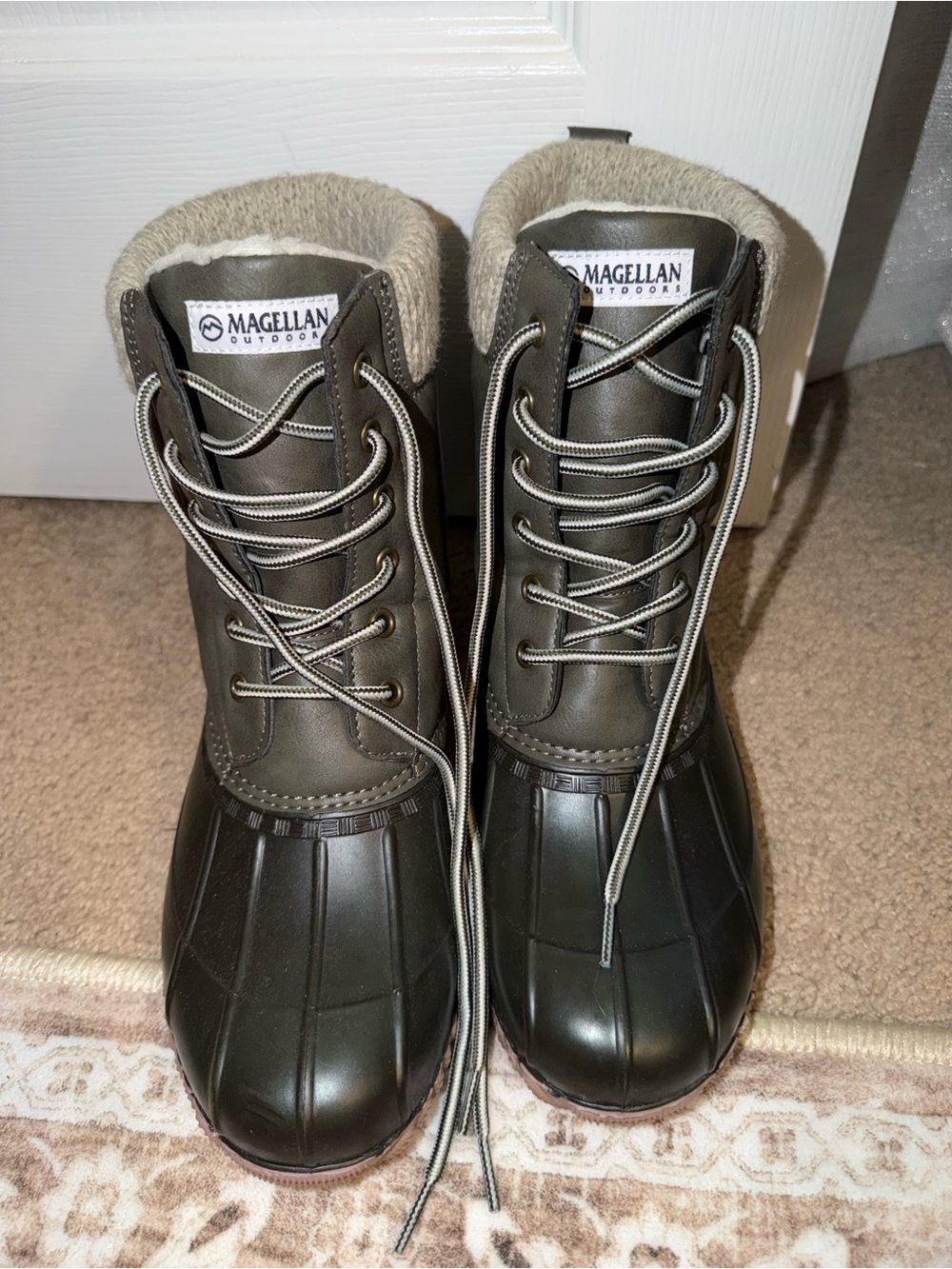 Magellan Outdoors Cream Fleece-Lined Winter Boot